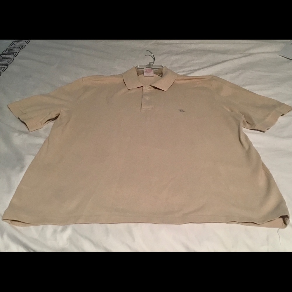 Tan short sleeve 2 button pullover shirt